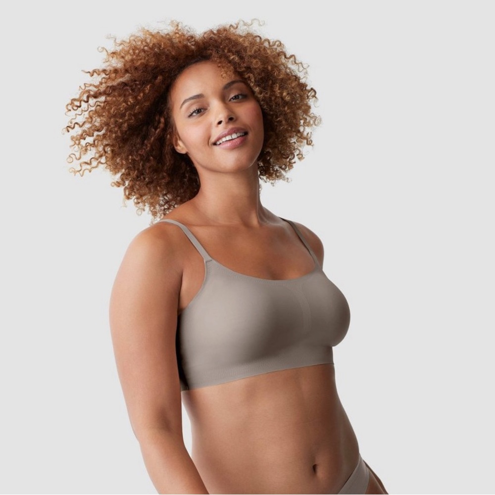 True & Co. True Adjustable Strap Scoop Neck Bra- Brand New With Tags - Picture 2 of 5
